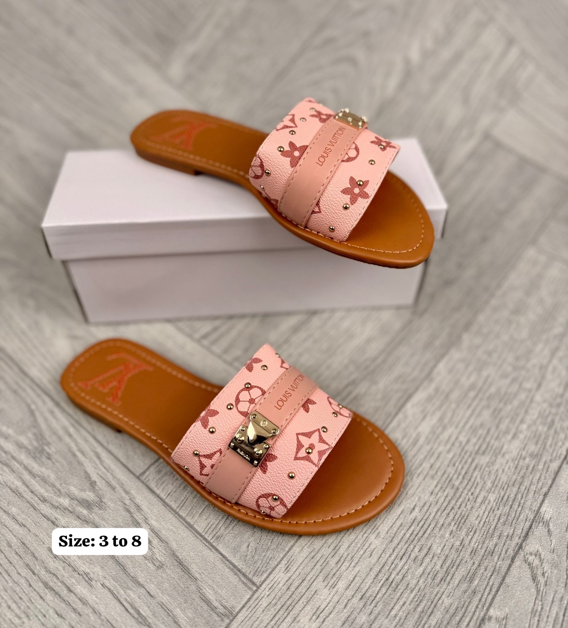 Ladies shoes
