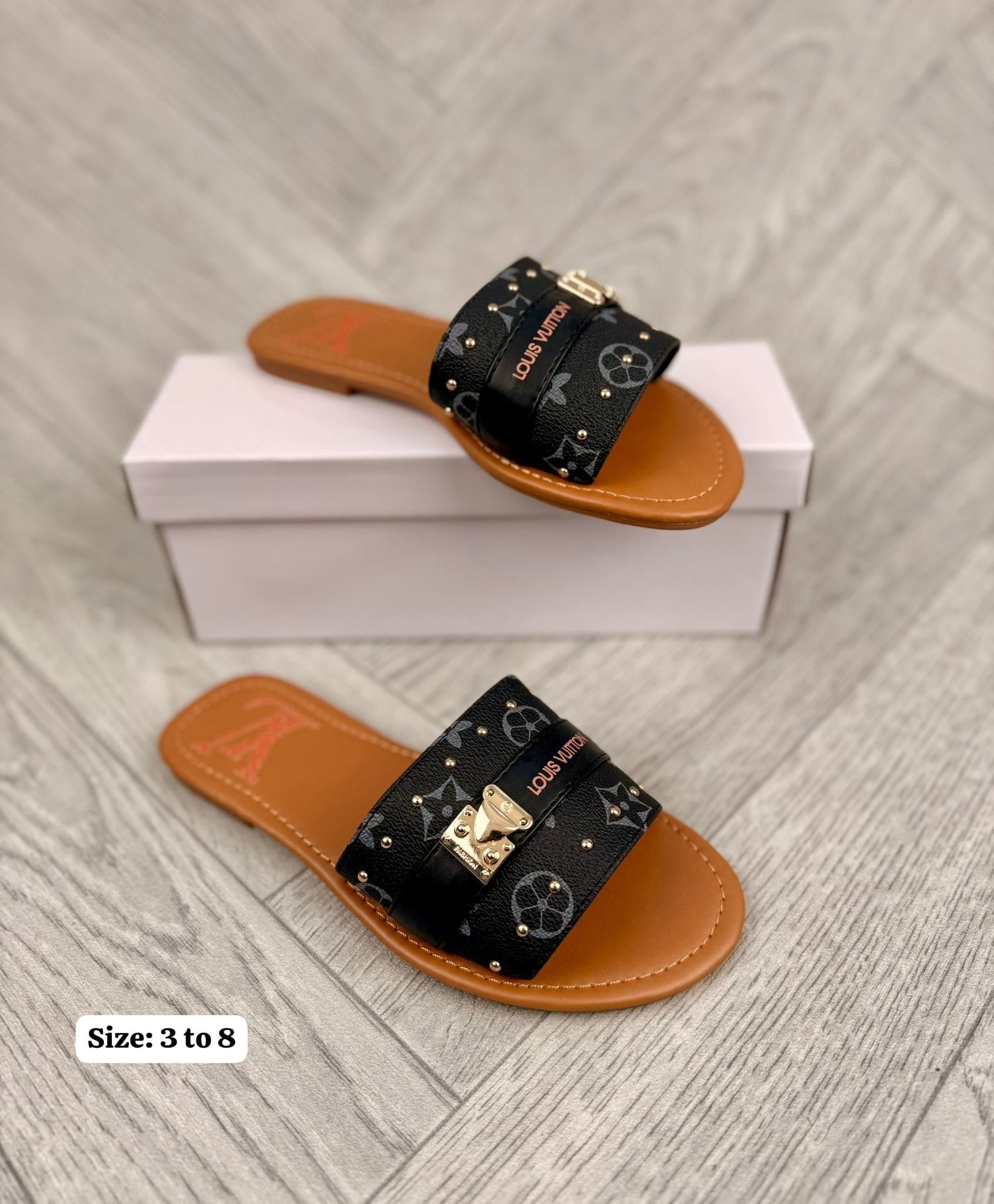 Ladies shoes