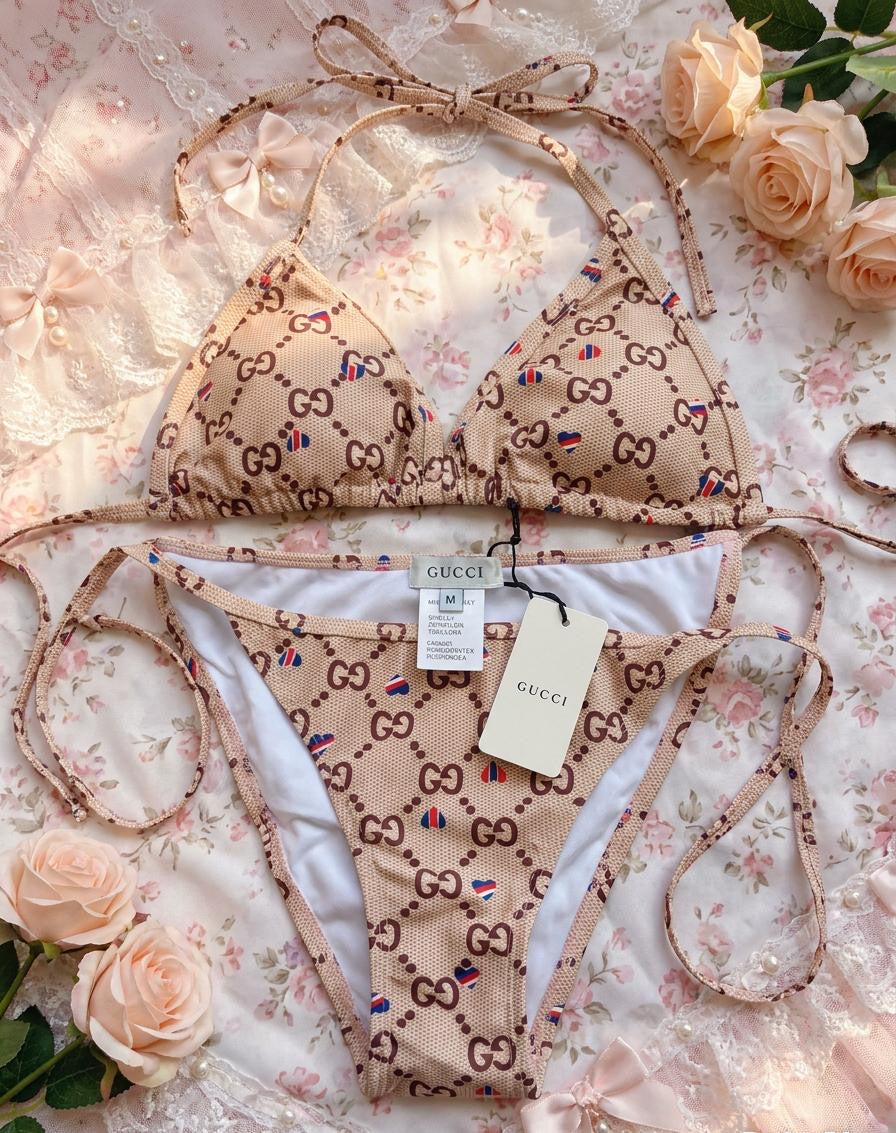 Bikini sets 👙