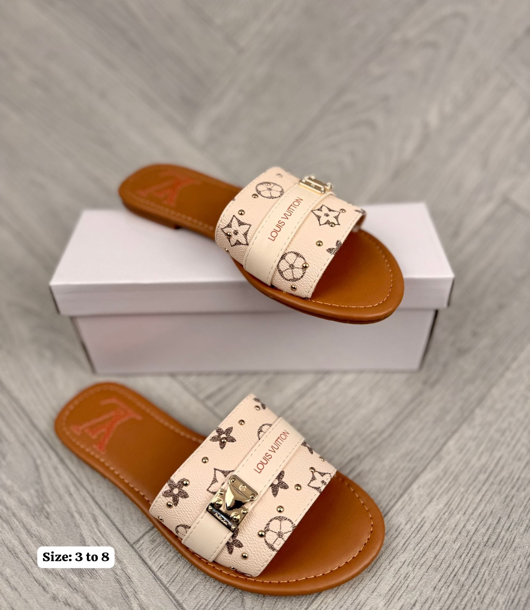 Ladies shoes