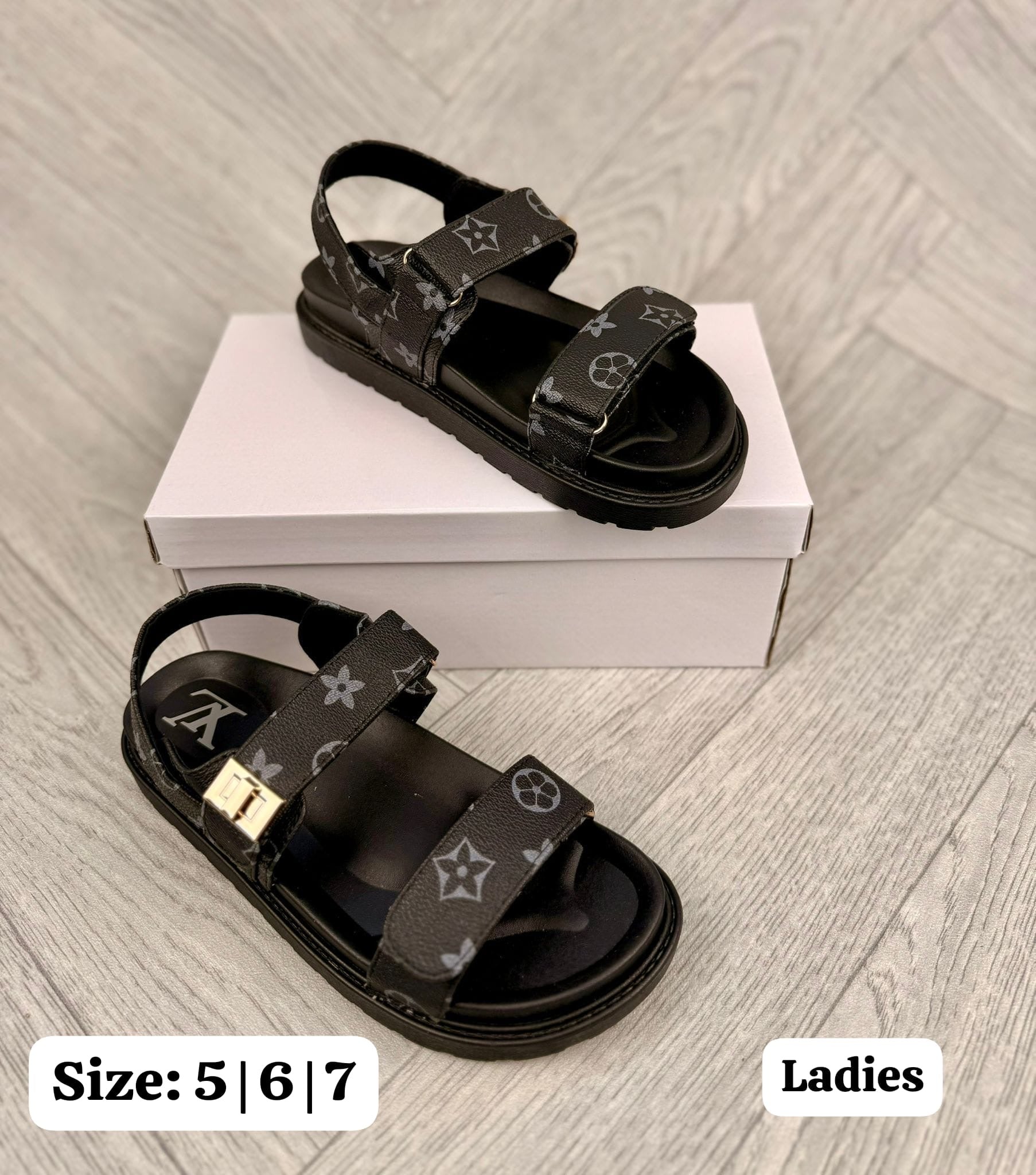 Ladies sandals