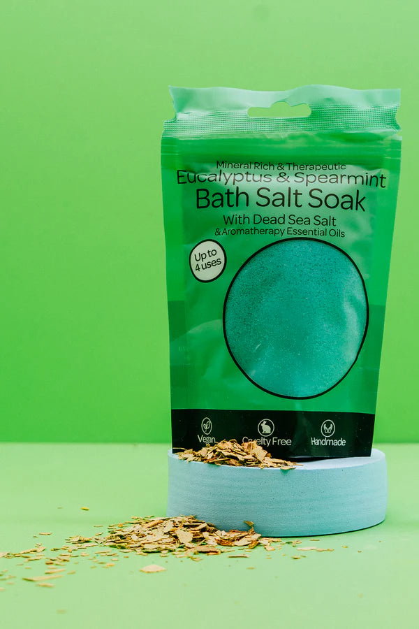 Bath salt soak