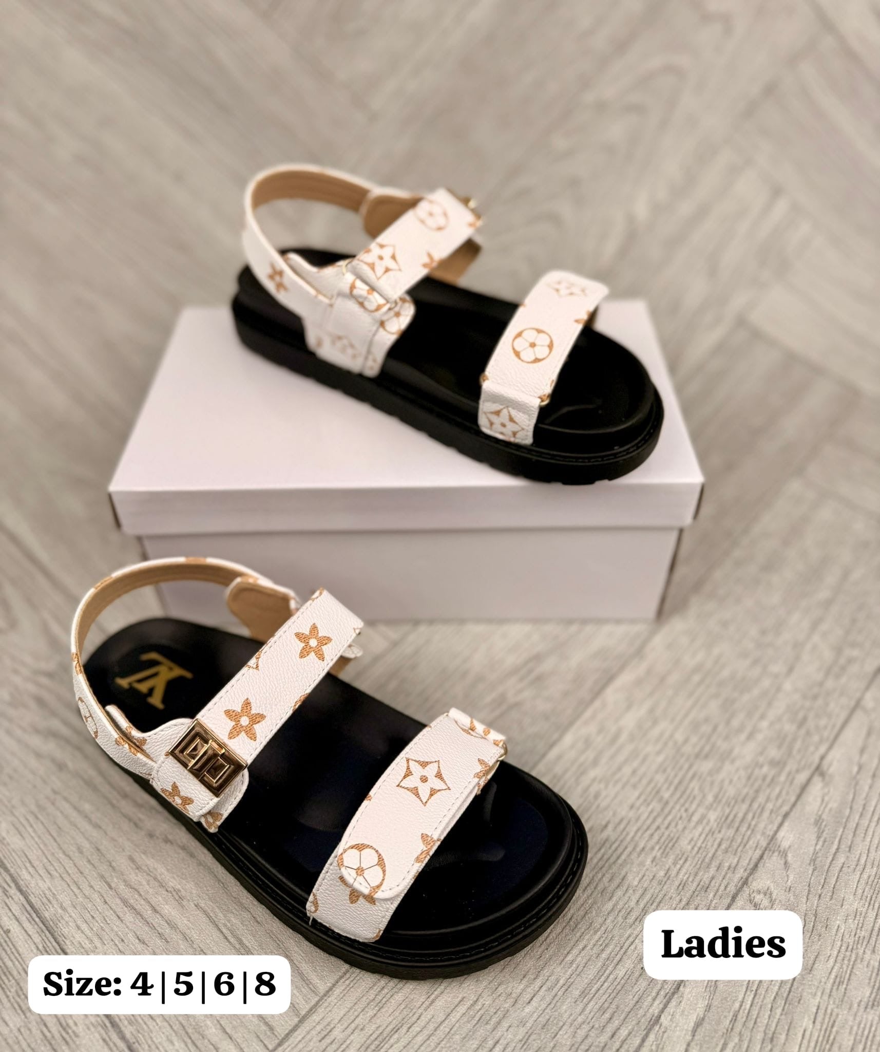 Ladies sandals