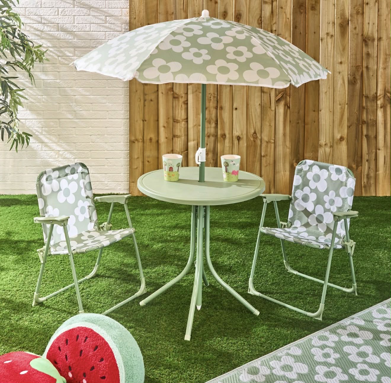 Kids Daisy Print Bistro Set with Parasol - Sage/White
